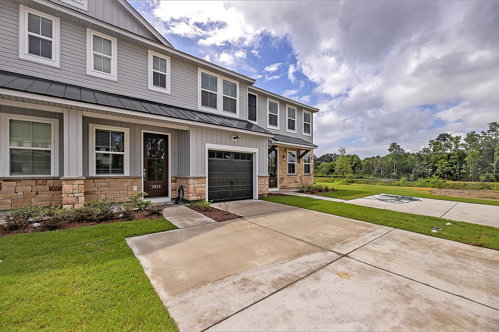 Property Photo: 7733 Park Gate Drive SC 29418