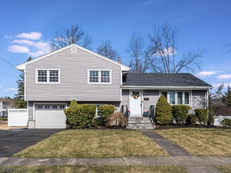 Property Photo: 39 Garvey Pl NJ 07410