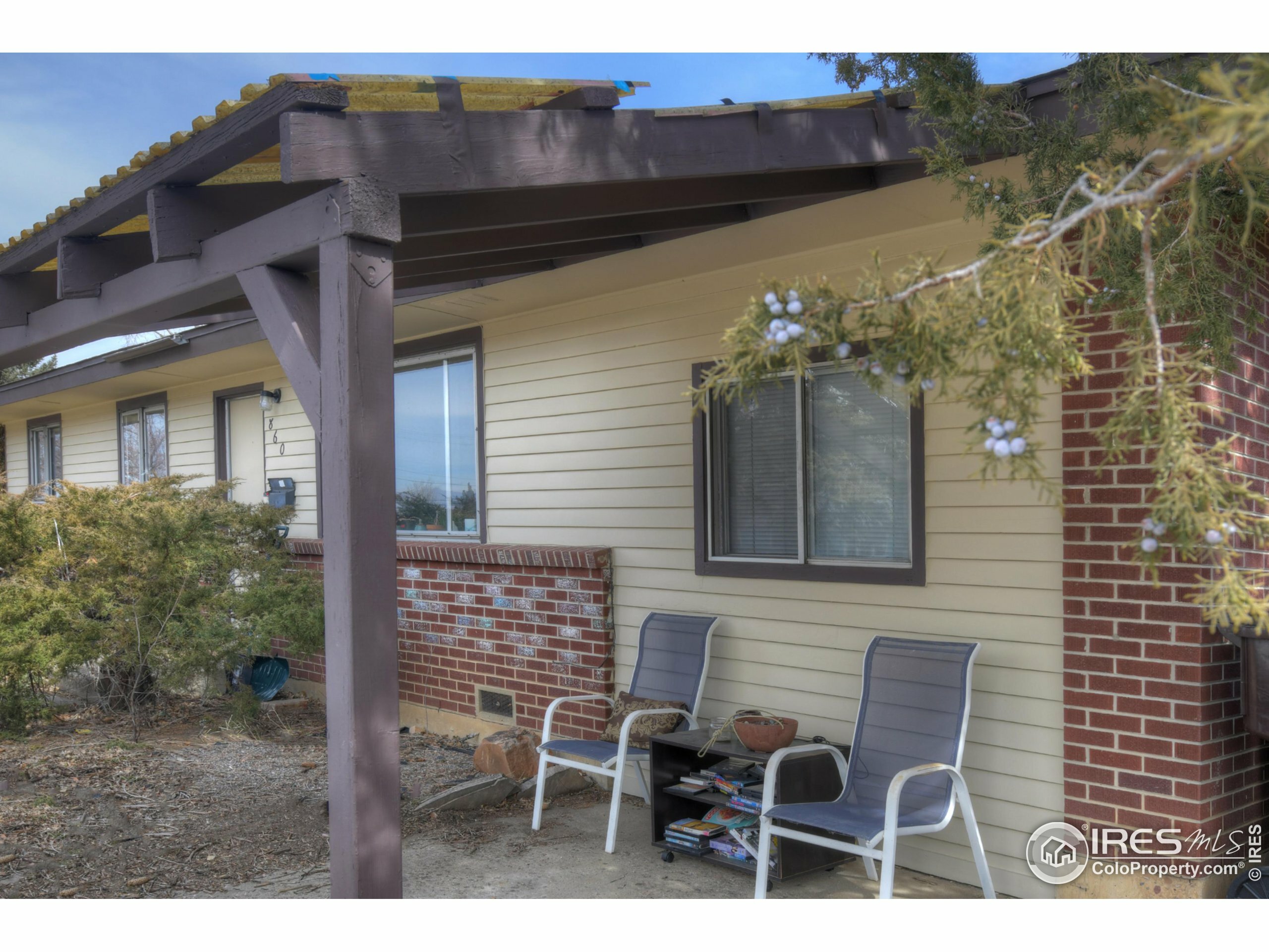 Property Photo:  860 39th St  CO 80303 