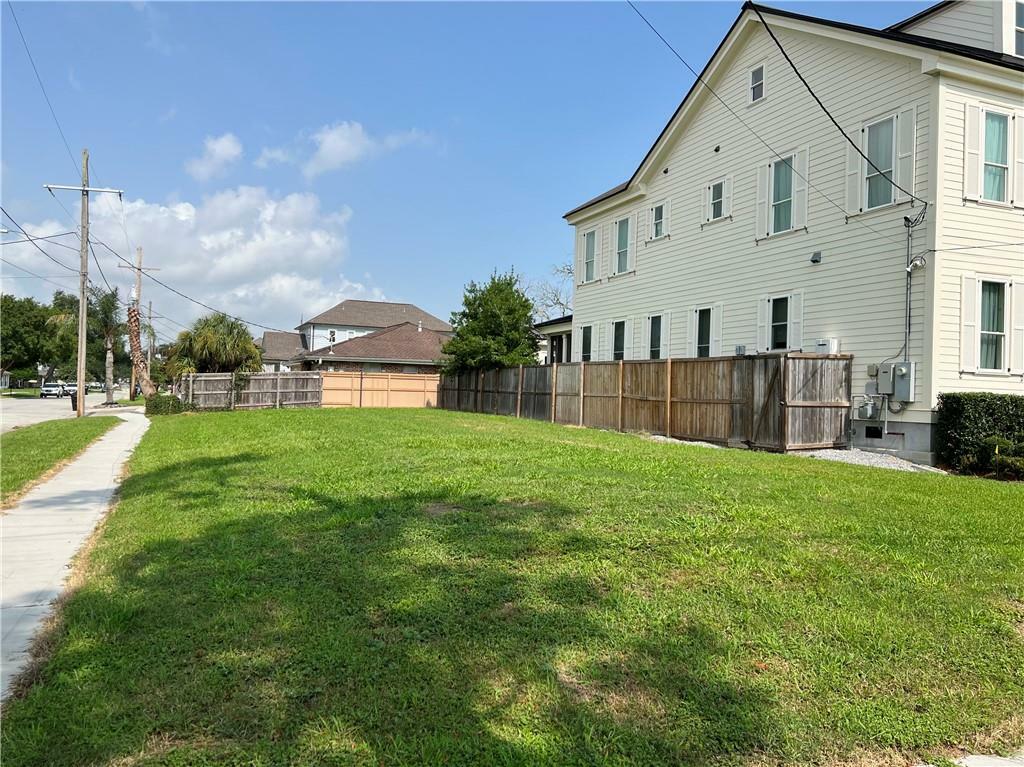 Property Photo:  6234 Ponchartrain Boulevard  LA 70124 