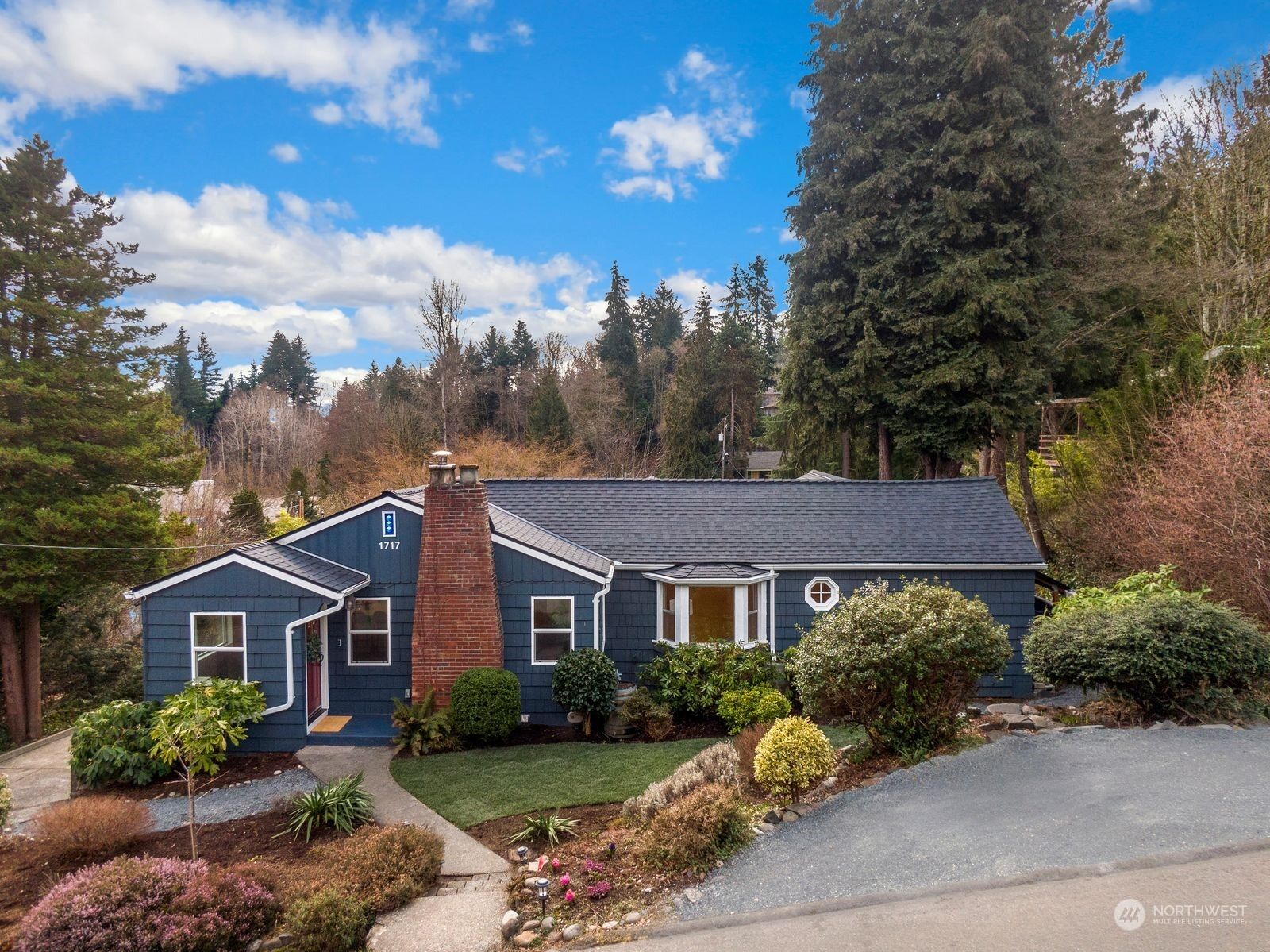 Property Photo:  1717 NE 97th Street  WA 98115 