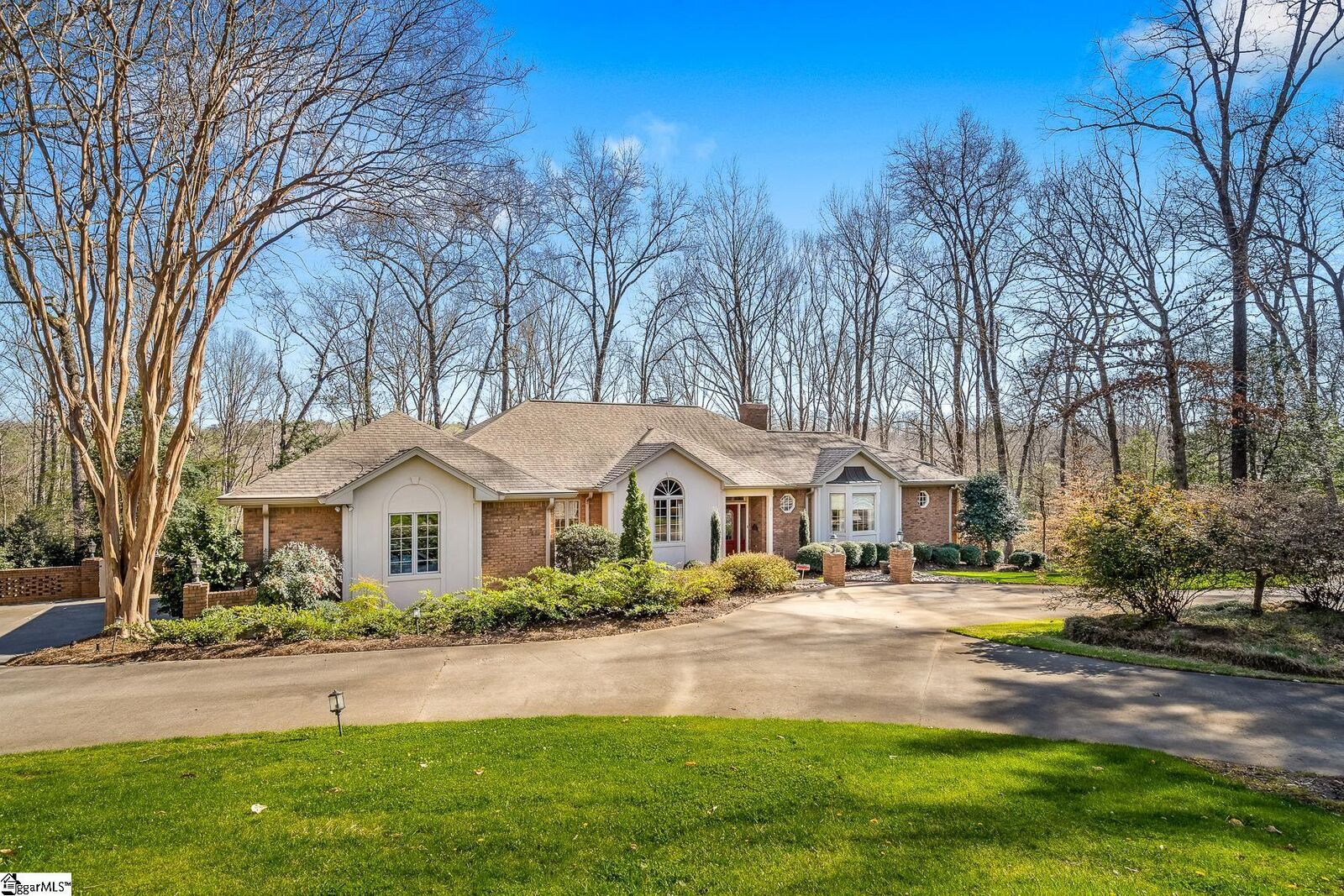 Property Photo:  201 Oaks Court  SC 29671 