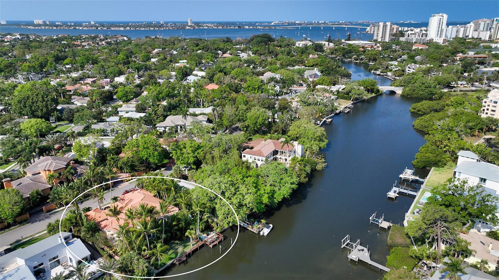 Property Photo: 1923 Lincoln Drive FL 34236
