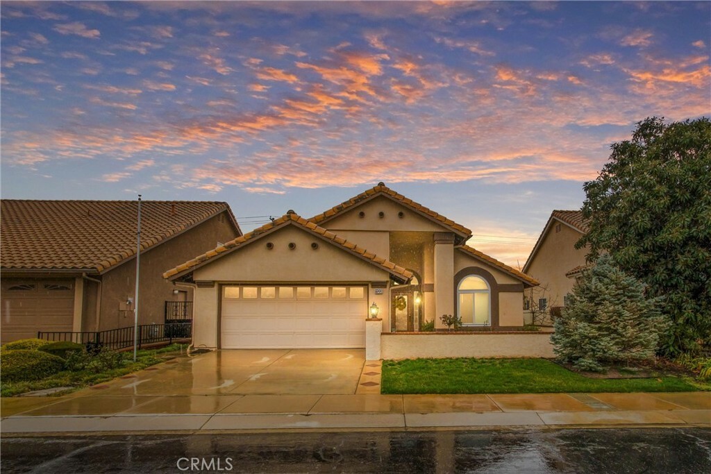 Property Photo:  1120 S Bay Hill Road  CA 92220 