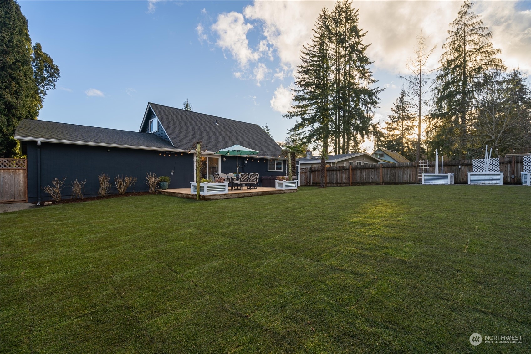 Property Photo:  7832 NE 144th Street  WA 98034 