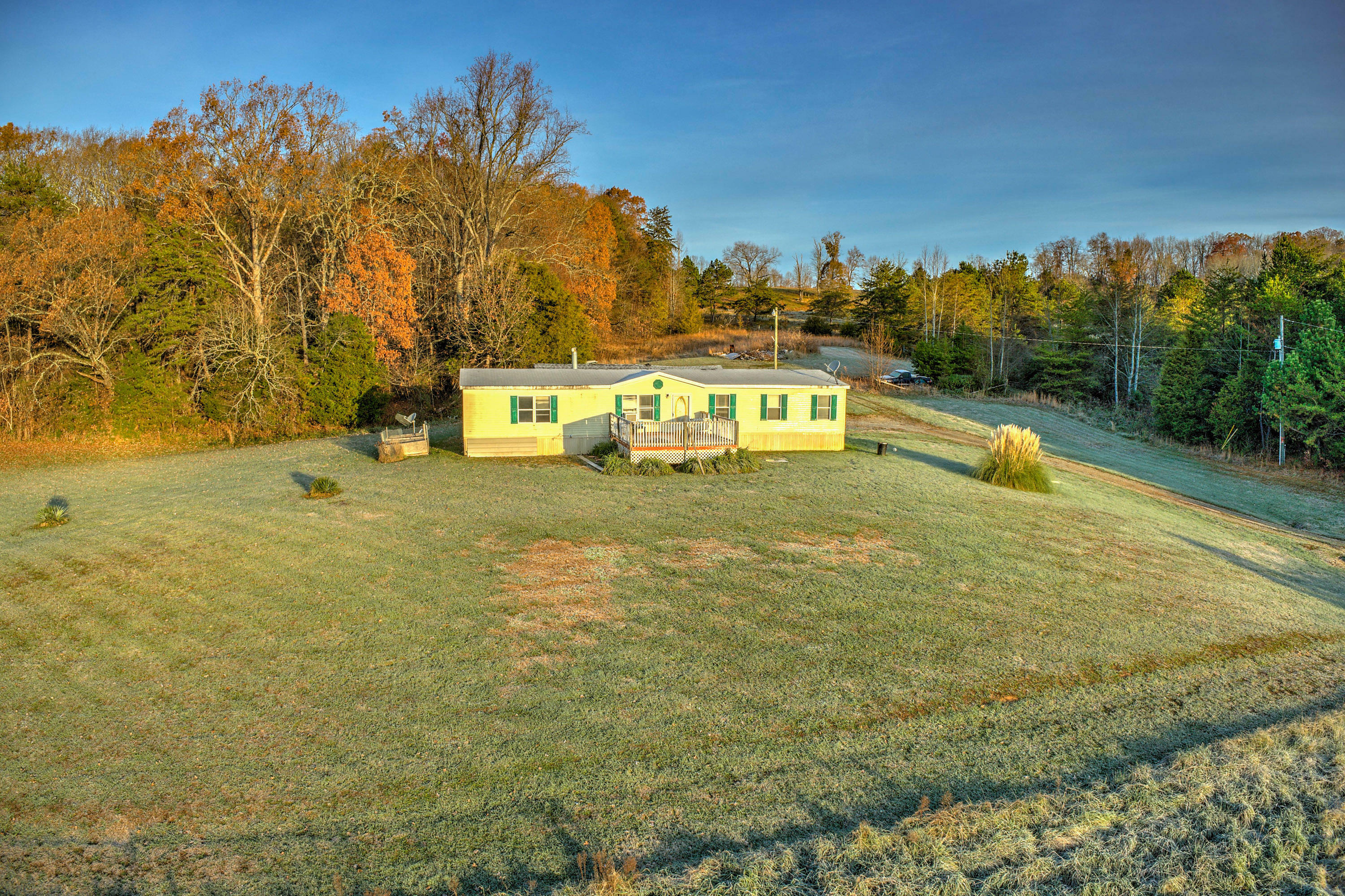 Property Photo:  1220 East Stagecoach Road  TN 37743 