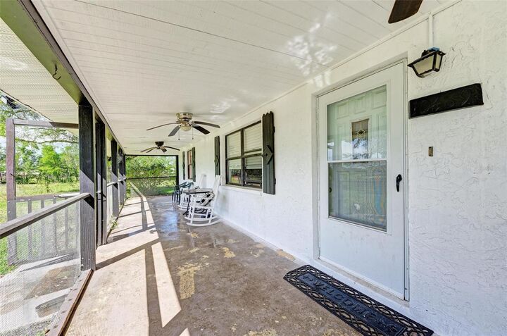 Property Photo:  10489 Brendle Road  FL 34251 