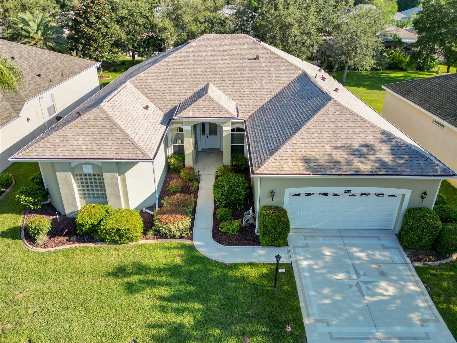 Property Photo: 3635 Westover Circle FL 34748