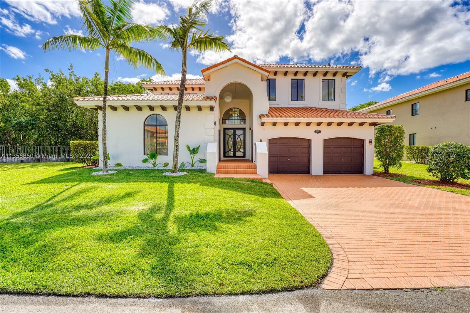 Property Photo: 18931 SW 74th Ave FL 33157