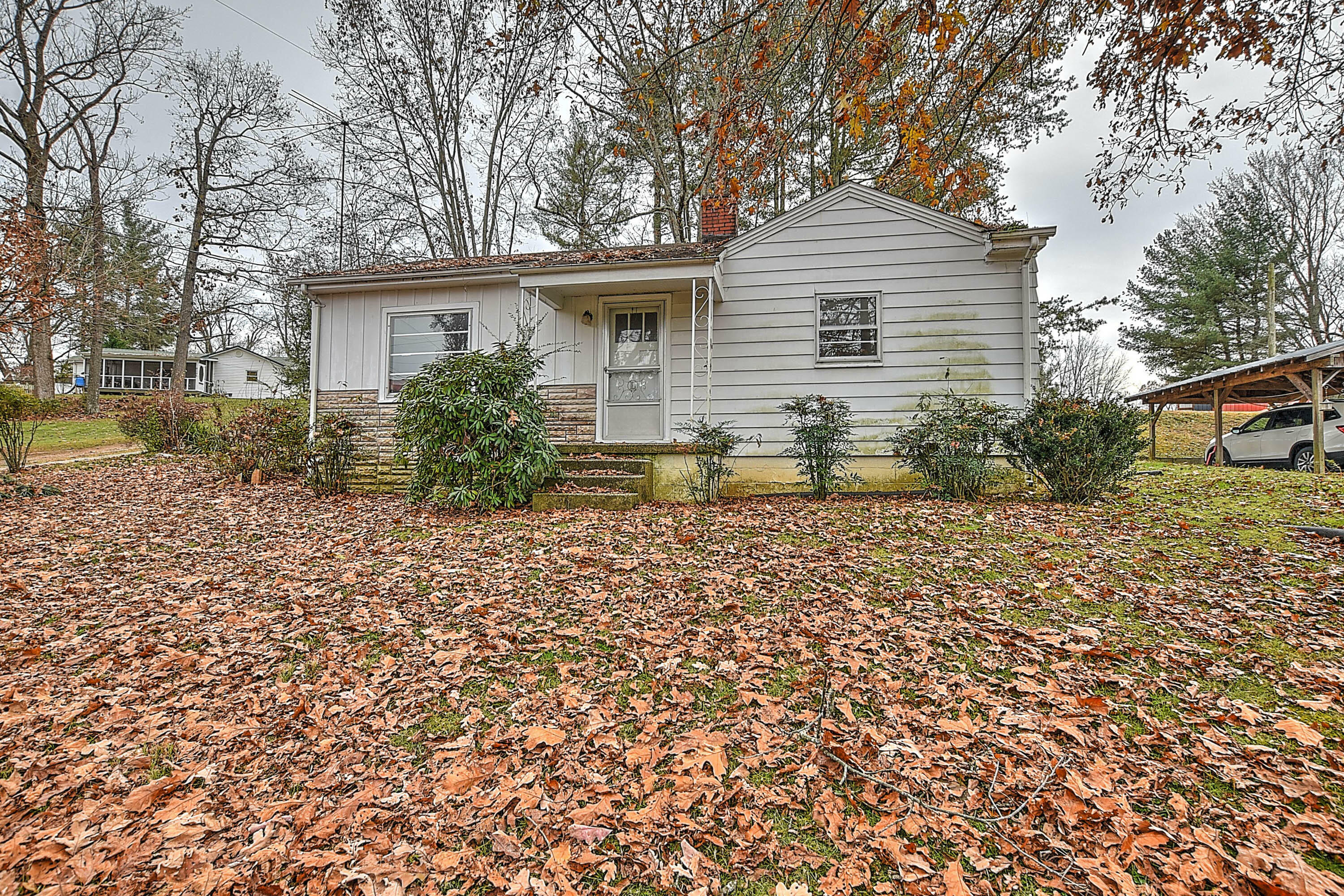 Property Photo:  6175 Warrensburg Road  TN 37743 