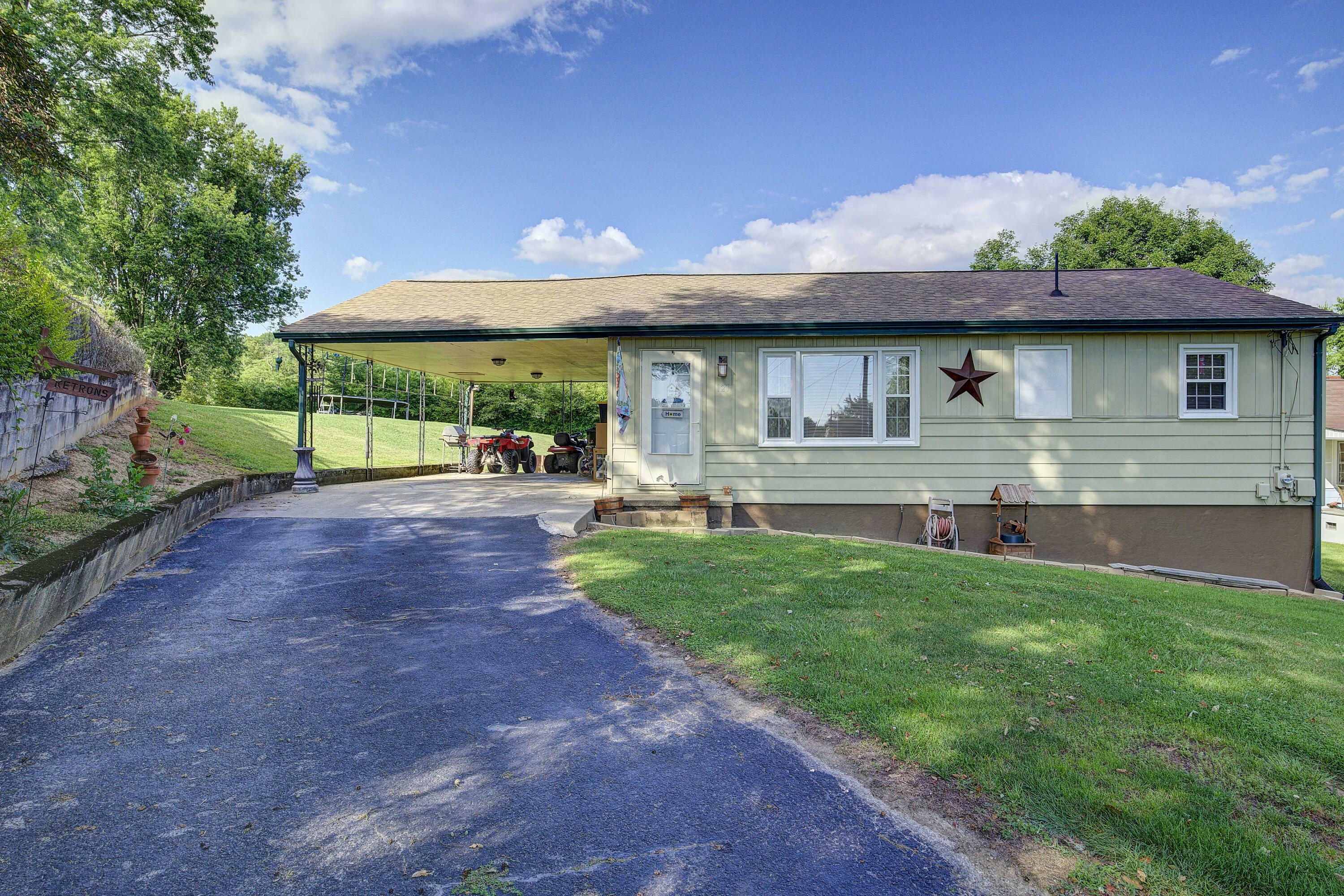 Property Photo:  121 Church Lane  TN 37660 