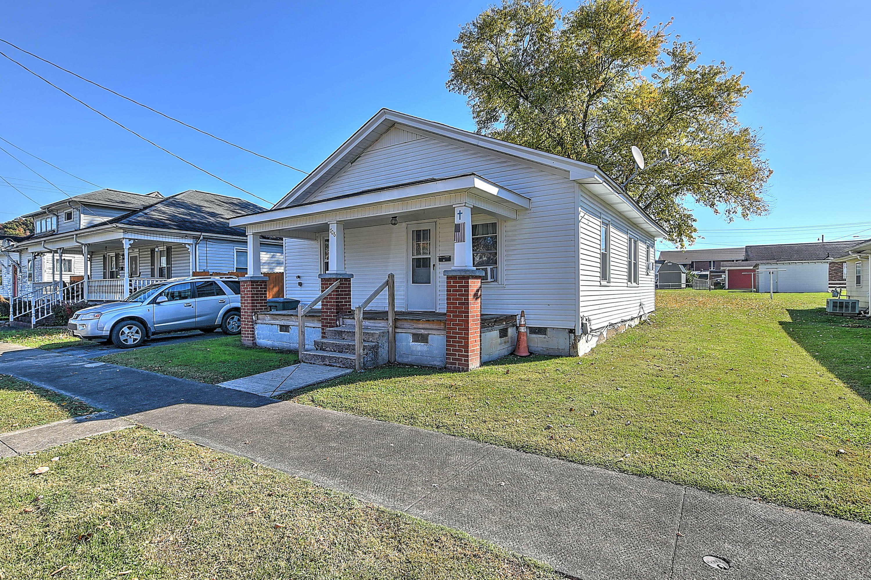 Property Photo: 706 Tipton Street TN 37643