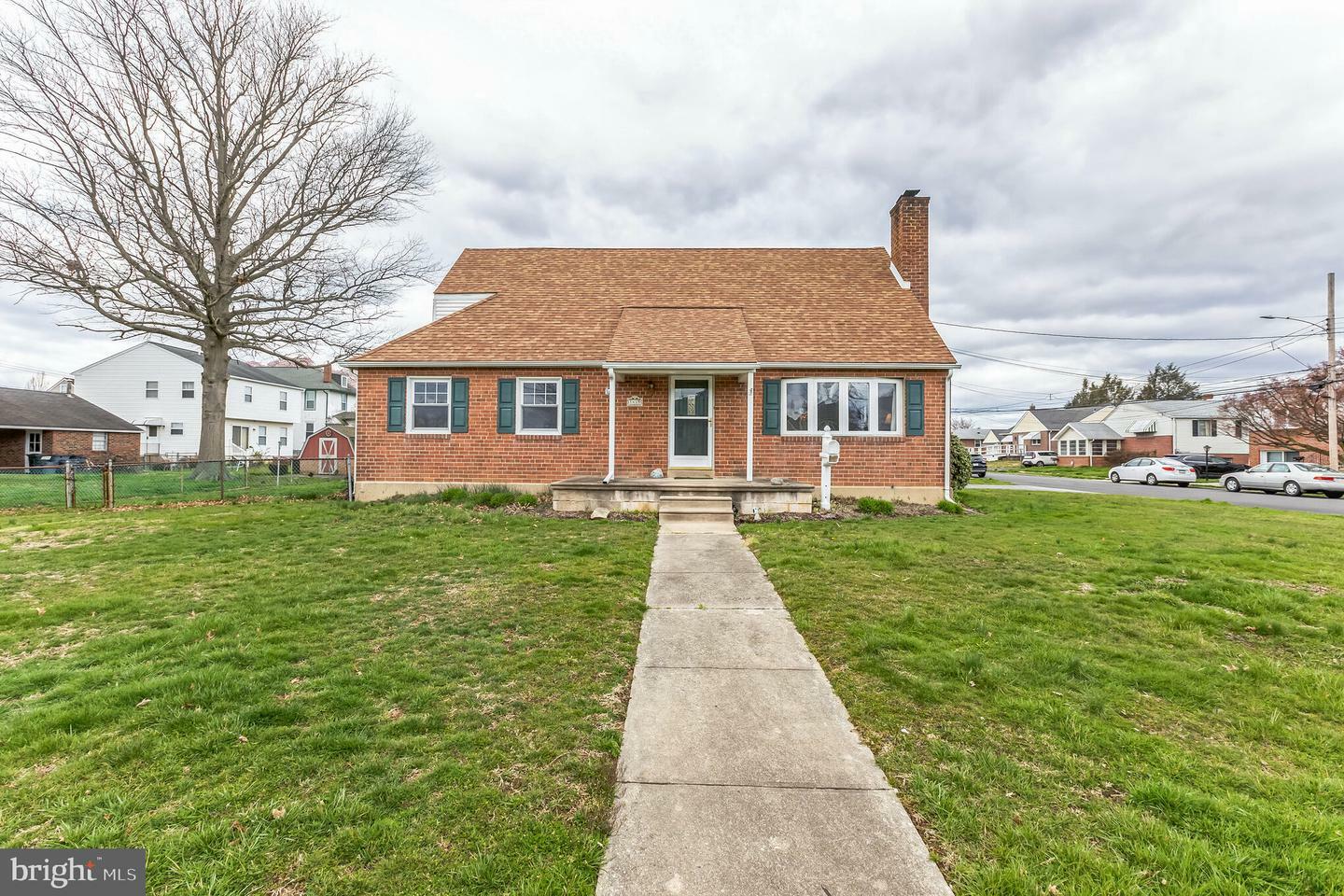 Property Photo:  1415 5th Avenue  PA 19033 