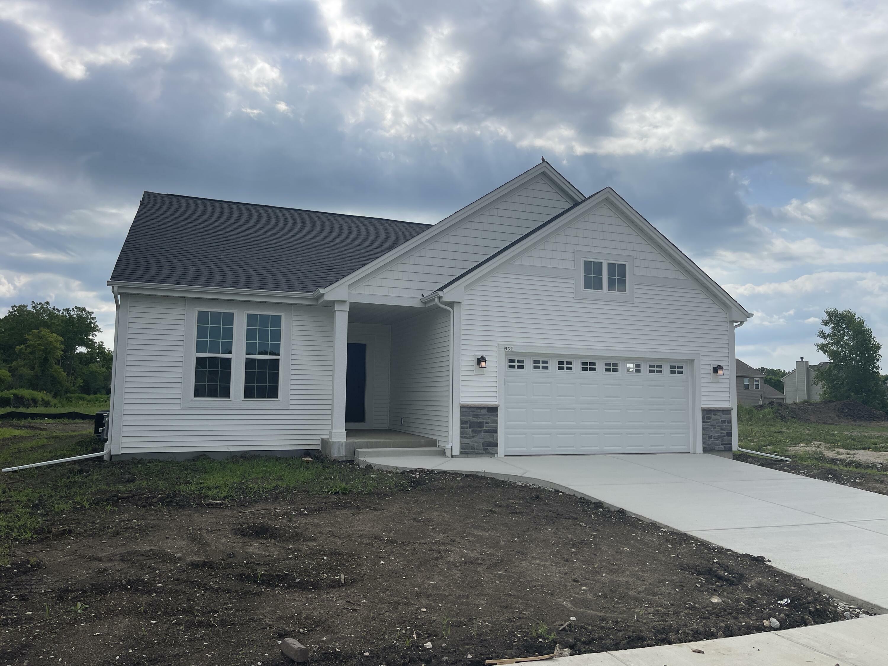 Property Photo: 535 Calvin Ln WI 53406