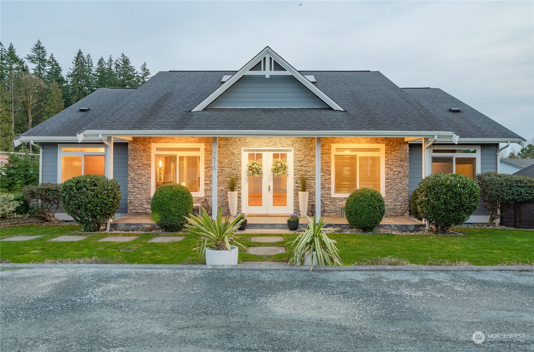Property Photo: 1515 D Street WA 98230