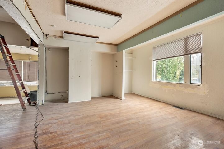 Property Photo: 4110 S M Street WA 98418