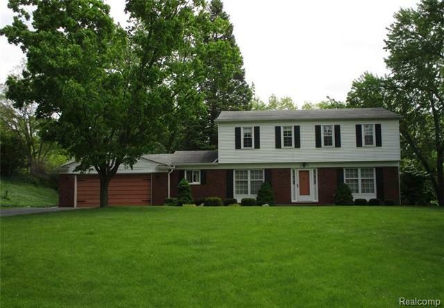 Property Photo:  947 Brantford Road  MI 48306 