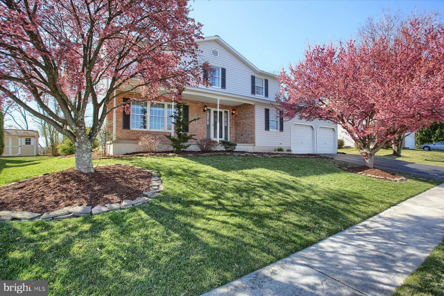18 Willow Way Drive  Enola PA 17025 photo