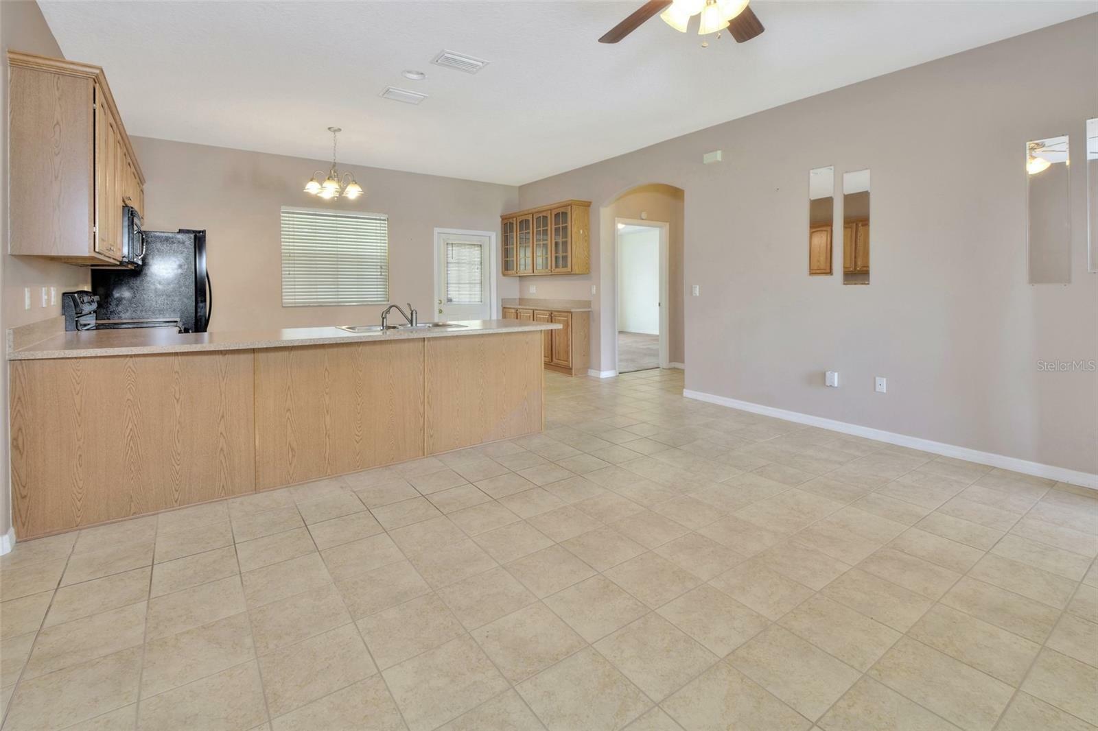 Property Photo:  1817 Quail Hollow Drive  FL 32720 