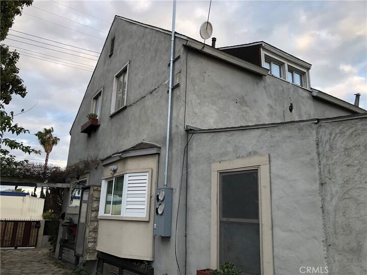 Property Photo:  4867 Long Beach Avenue  CA 90058 