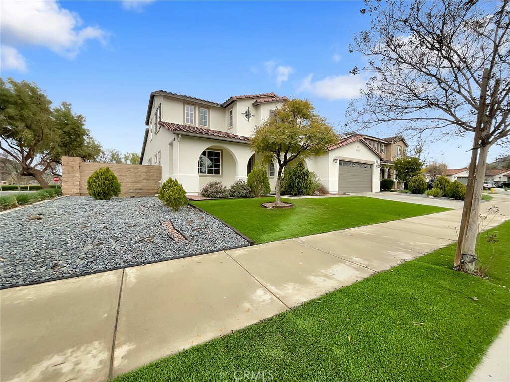 Property Photo:  28299 Serenity Falls Way  CA 92585 