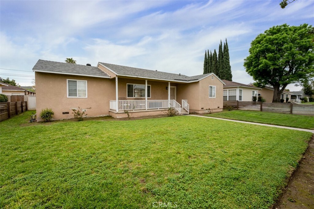 Property Photo:  748 N Resh Street  CA 92805 