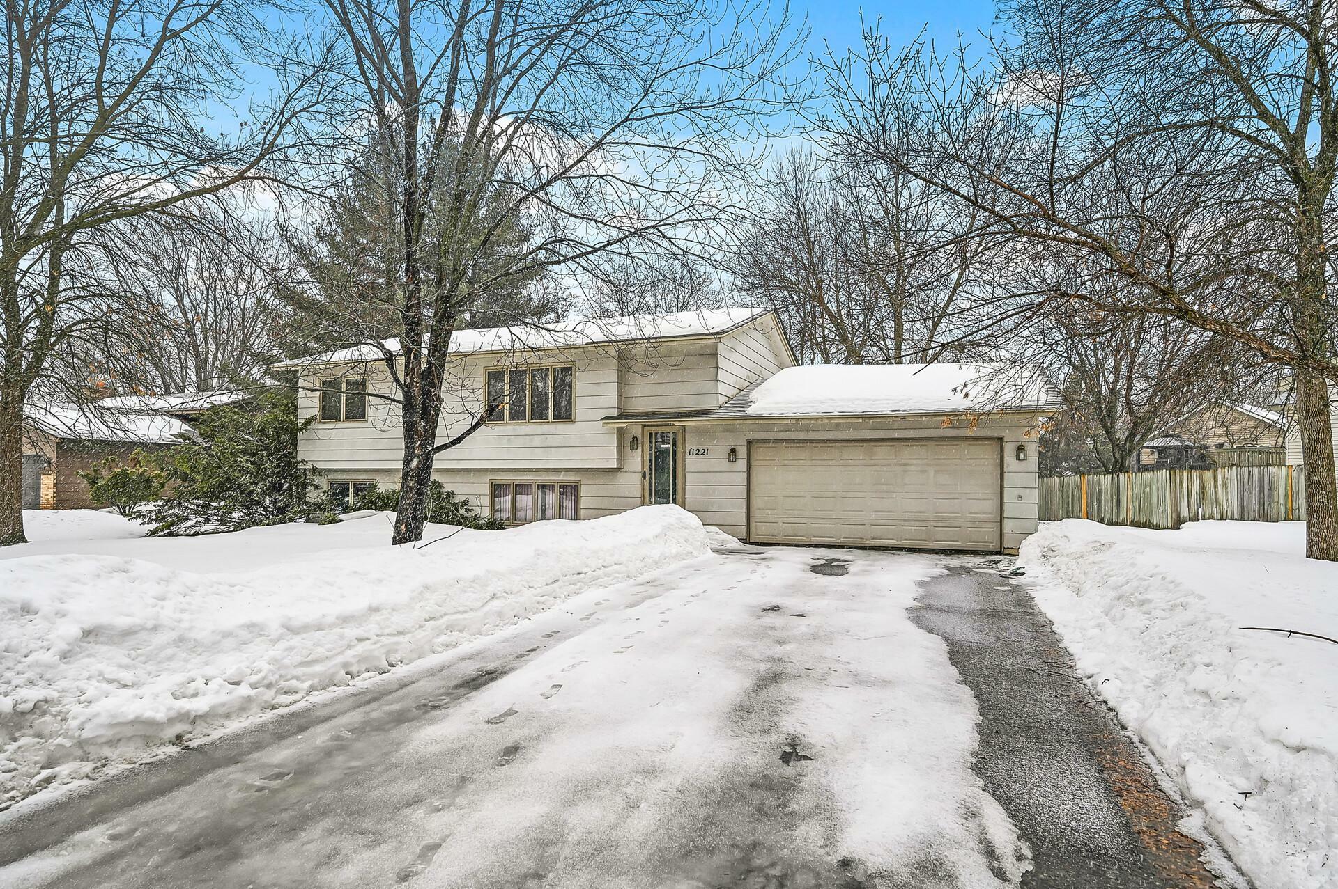 Property Photo:  11221 Quebec Lane N  MN 55316 