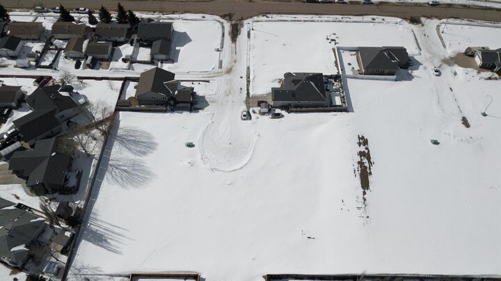 Property Photo: 7206 44 Avenue Close AB T4V 5E1
