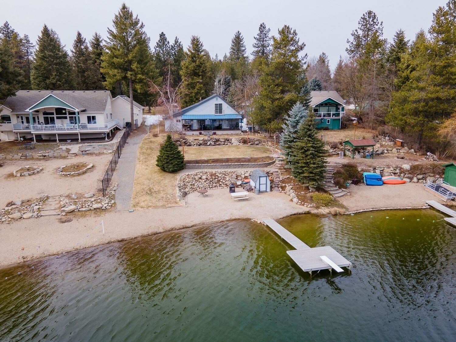 Property Photo: 37306 N Lakeside Dr WA 99009