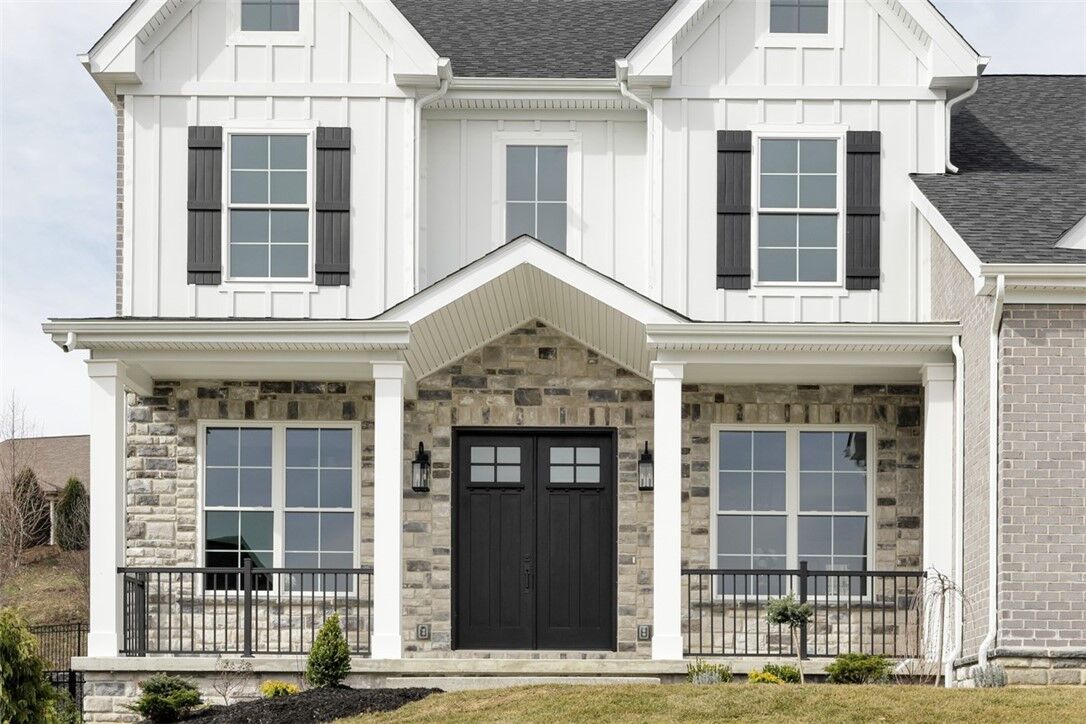 Property Photo: 314 Spindle Court PA 15317