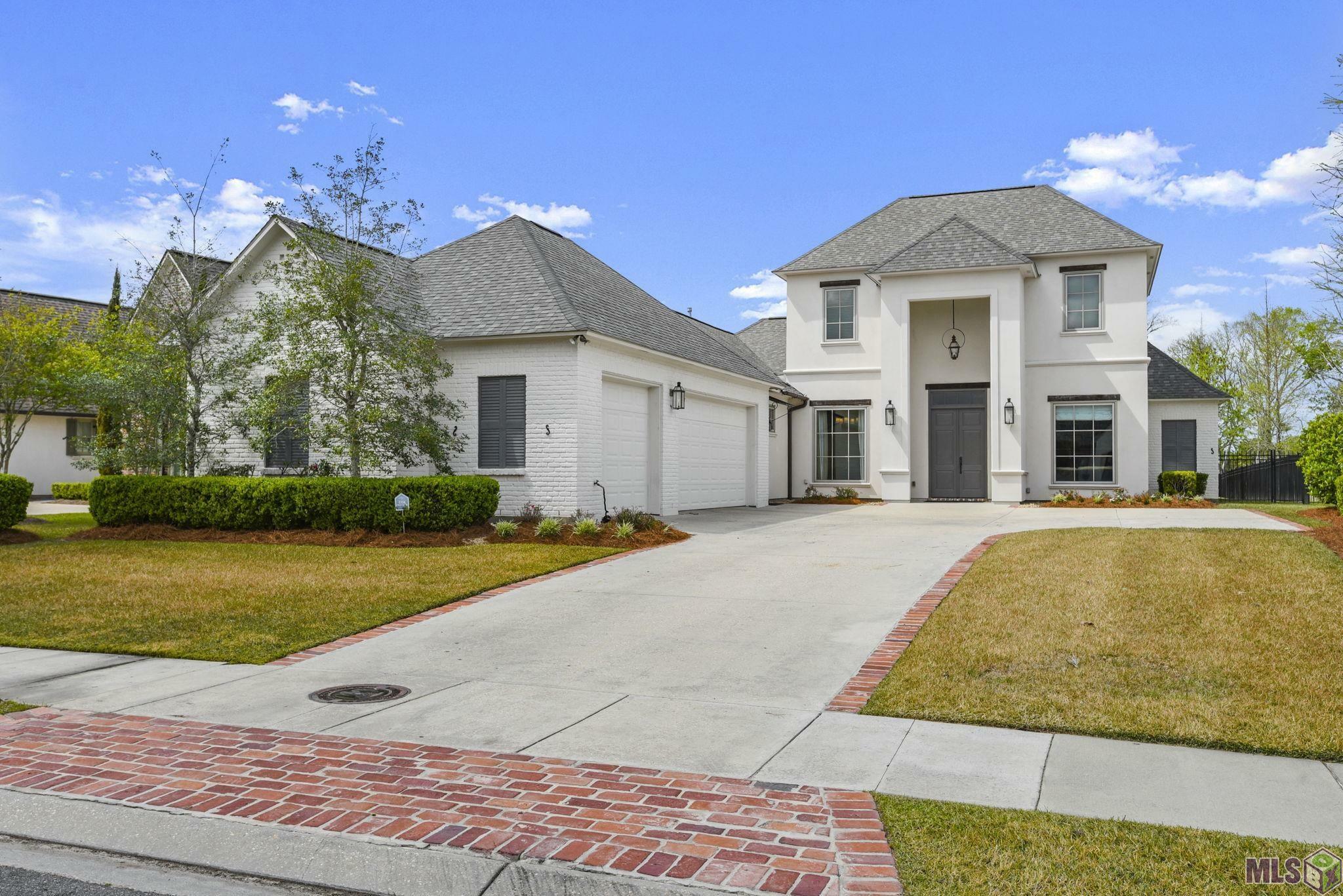 Property Photo:  2544 Tiger Crossing Dr  LA 70810 