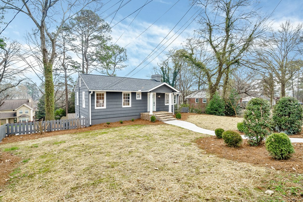 Property Photo:  1005 Brown Street  GA 30720 