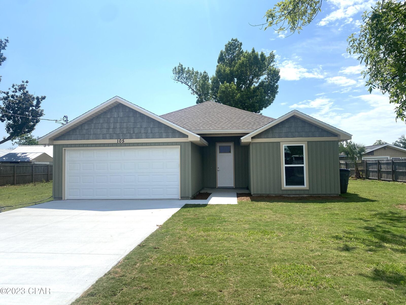 Property Photo:  105 Pine Street  FL 32404 