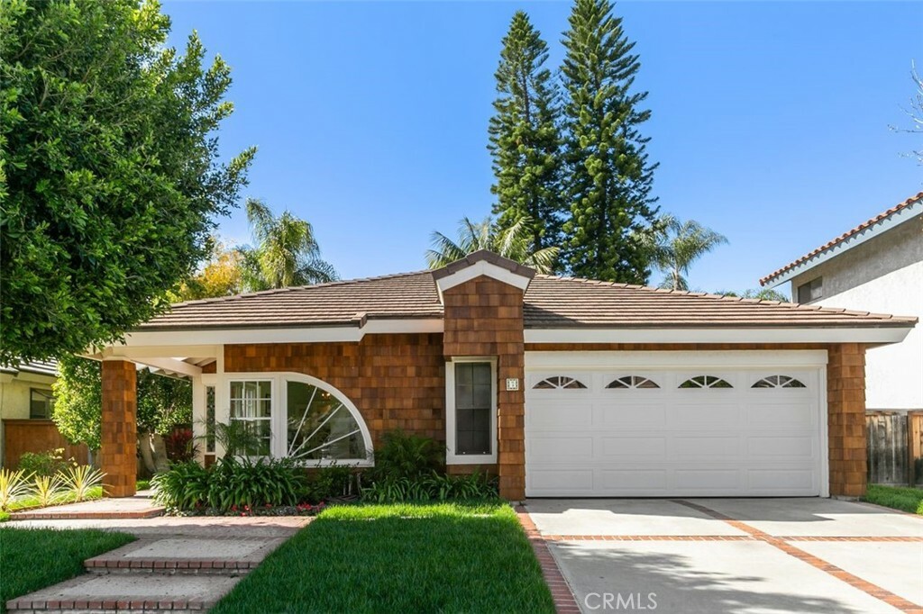 Property Photo:  7 Redonda  CA 92620 