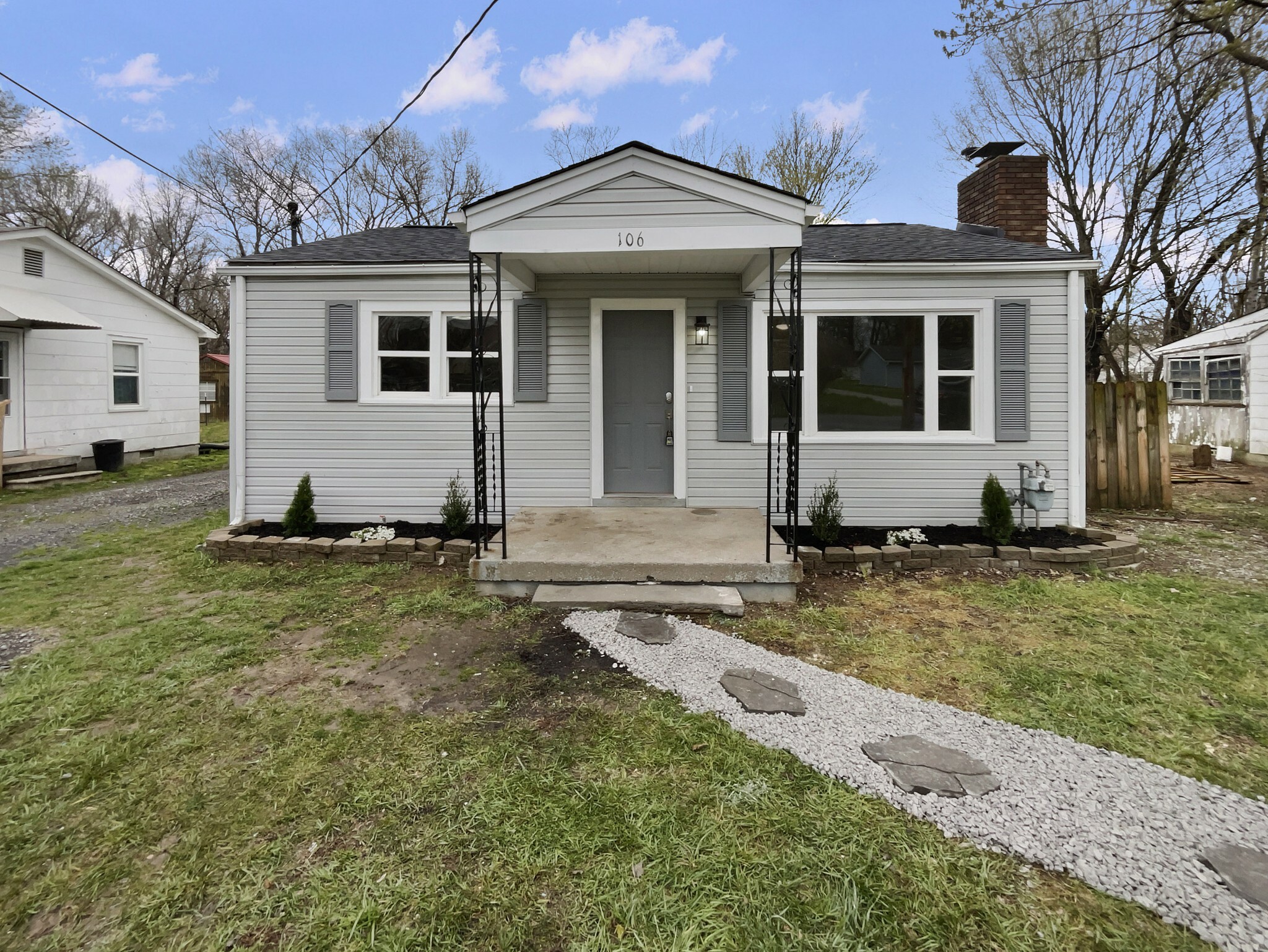 Property Photo:  106 Williams St  TN 37148 