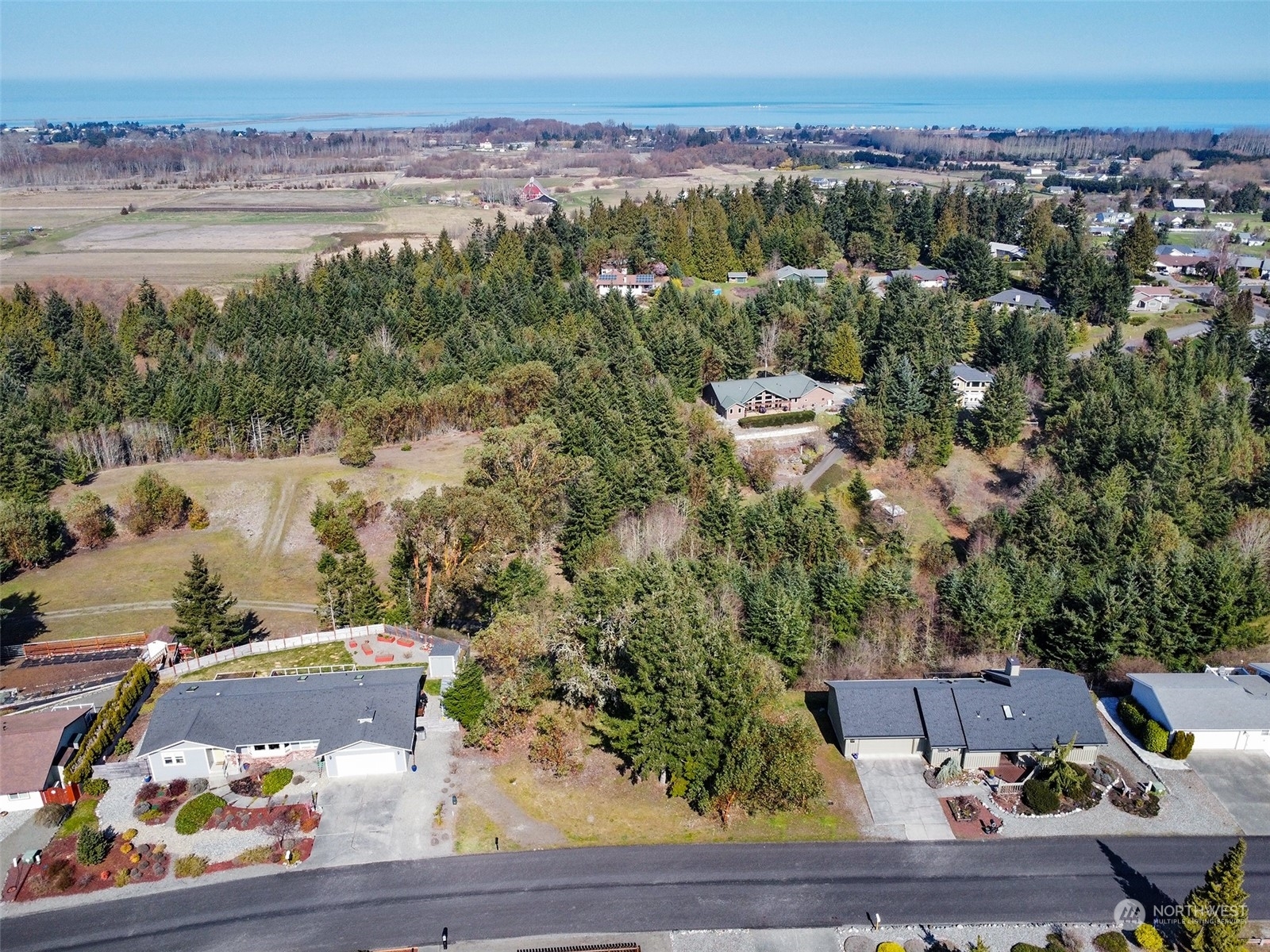 Property Photo:  140 Brittany Lane  WA 98382 