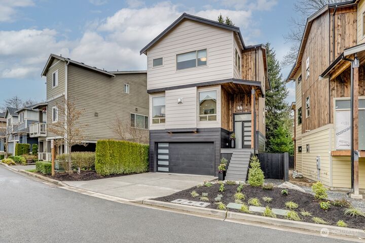 19723 27th Place W  Lynnwood WA 98036 photo