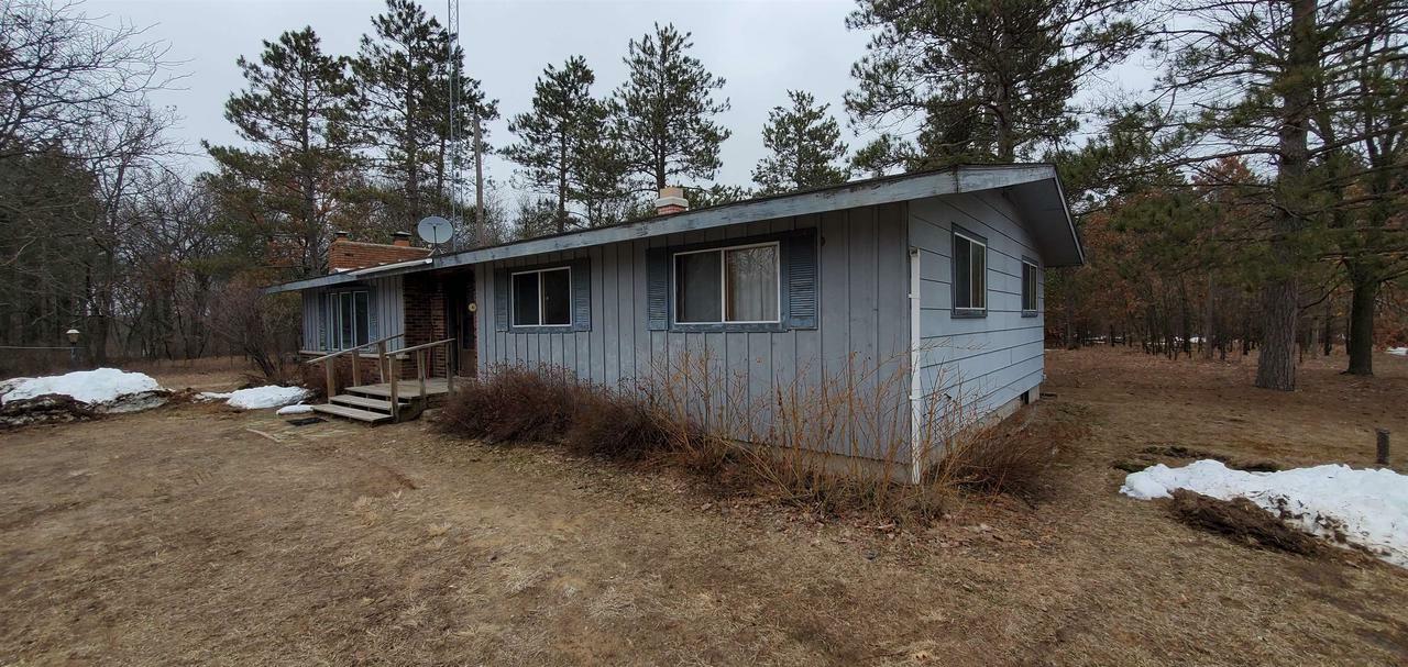 Property Photo:  2938 9th Ct  WI 53936 