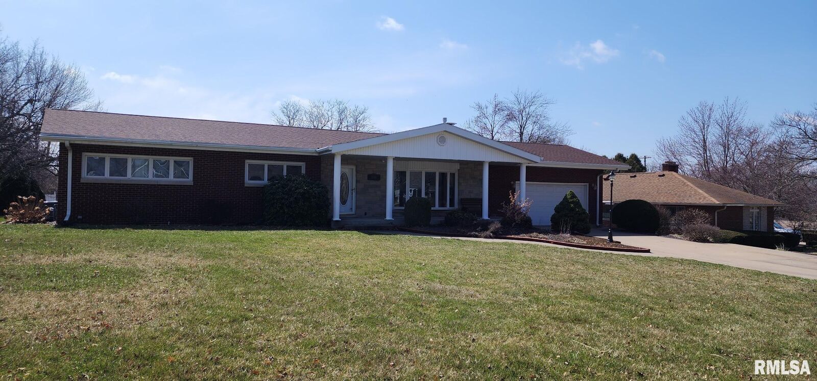 Property Photo:  3006 Lincoln Hill NE  IL 62301 