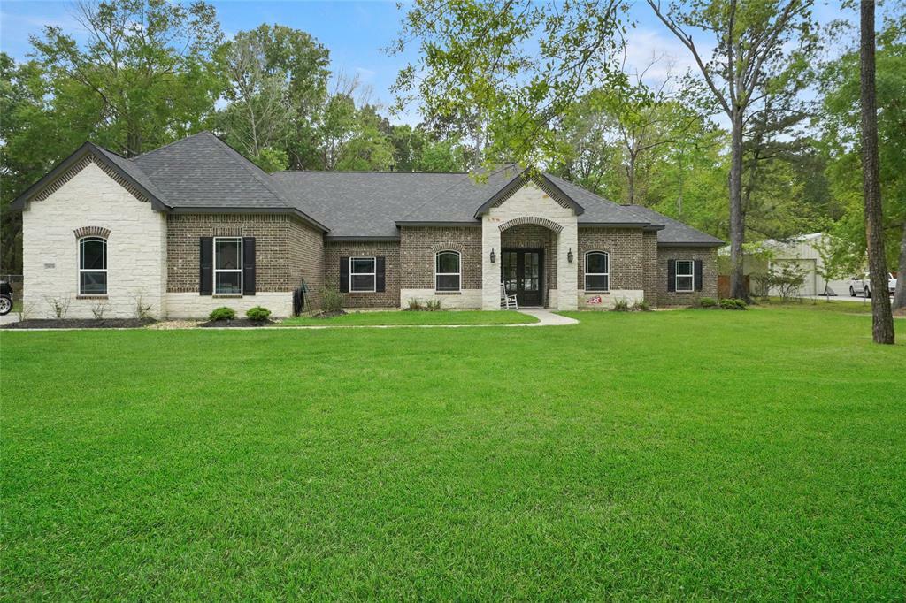 Property Photo: 29039 Reserve Bend Drive TX 77336