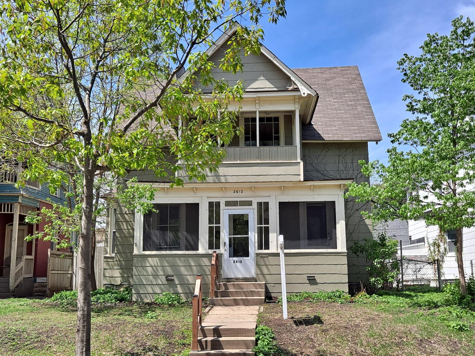 Property Photo:  2612 Dupont Avenue S  MN 55408