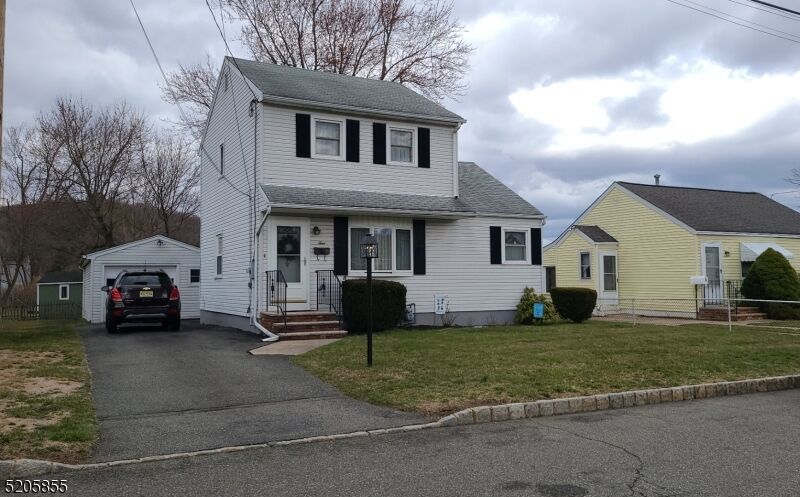 Property Photo:  4 Sunset Dr  NJ 07885 