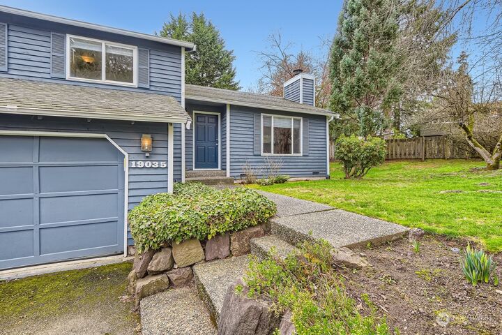 Property Photo: 19035 NE 92nd Avenue WA 98011