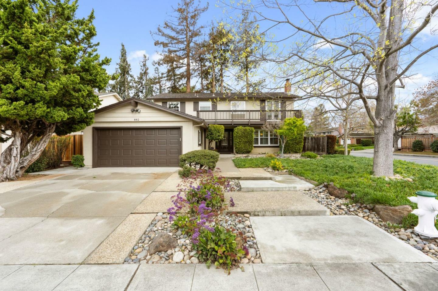 Property Photo:  882 Russet Drive  CA 94087 