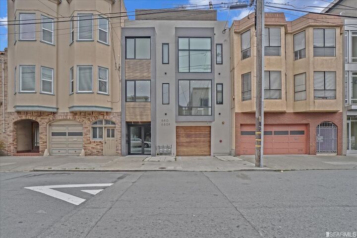 680 Spruce Street  San Francisco CA 94118 photo