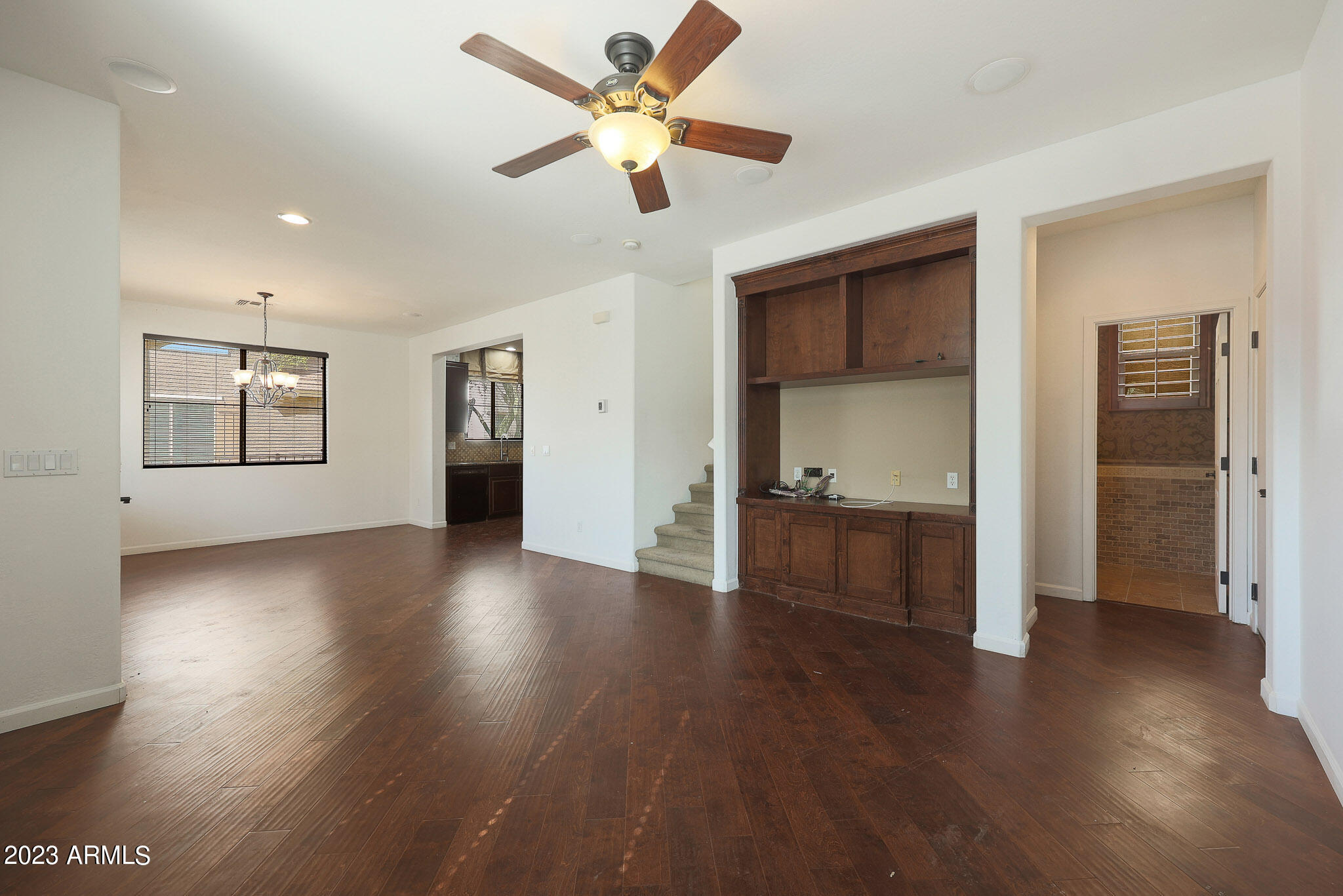 Property Photo:  6837 S 7th Lane  AZ 85041 