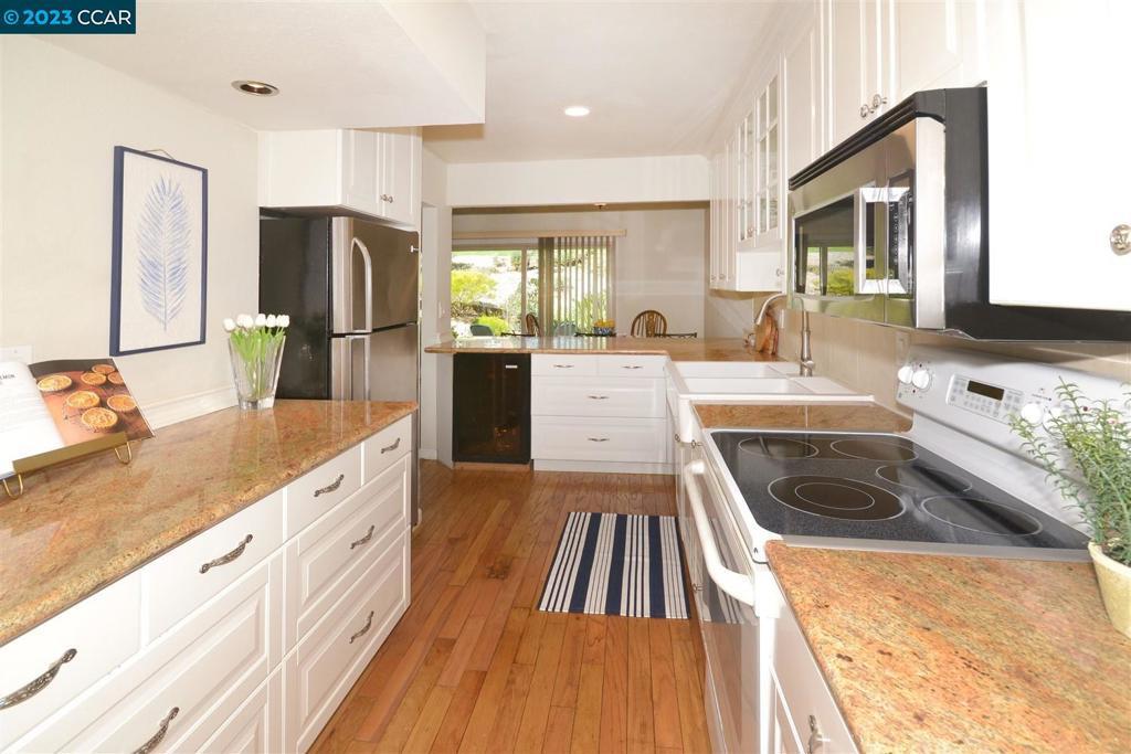 Property Photo:  1802 Holland Dr  CA 94597 