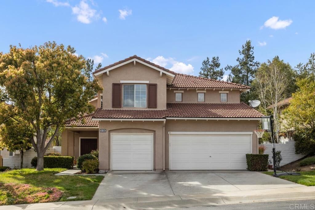 Property Photo:  3136 Amberwood Ln  CA 92027 