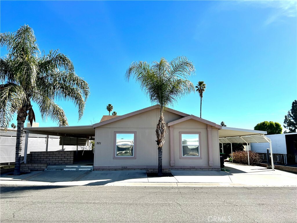 221 San Mateo Circle  Hemet CA 92543 photo