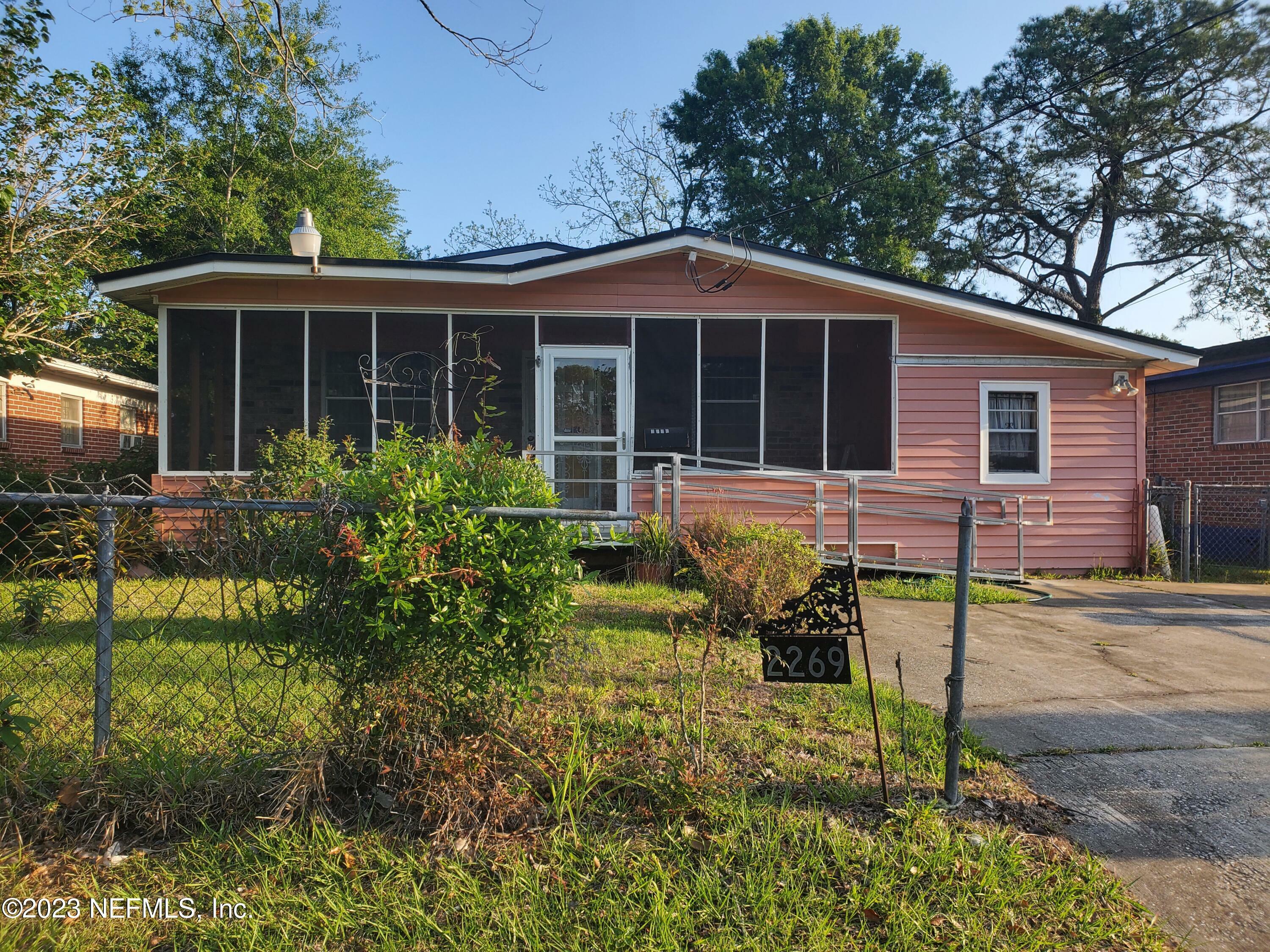 Property Photo:  2269 W 17th Street  FL 32209 